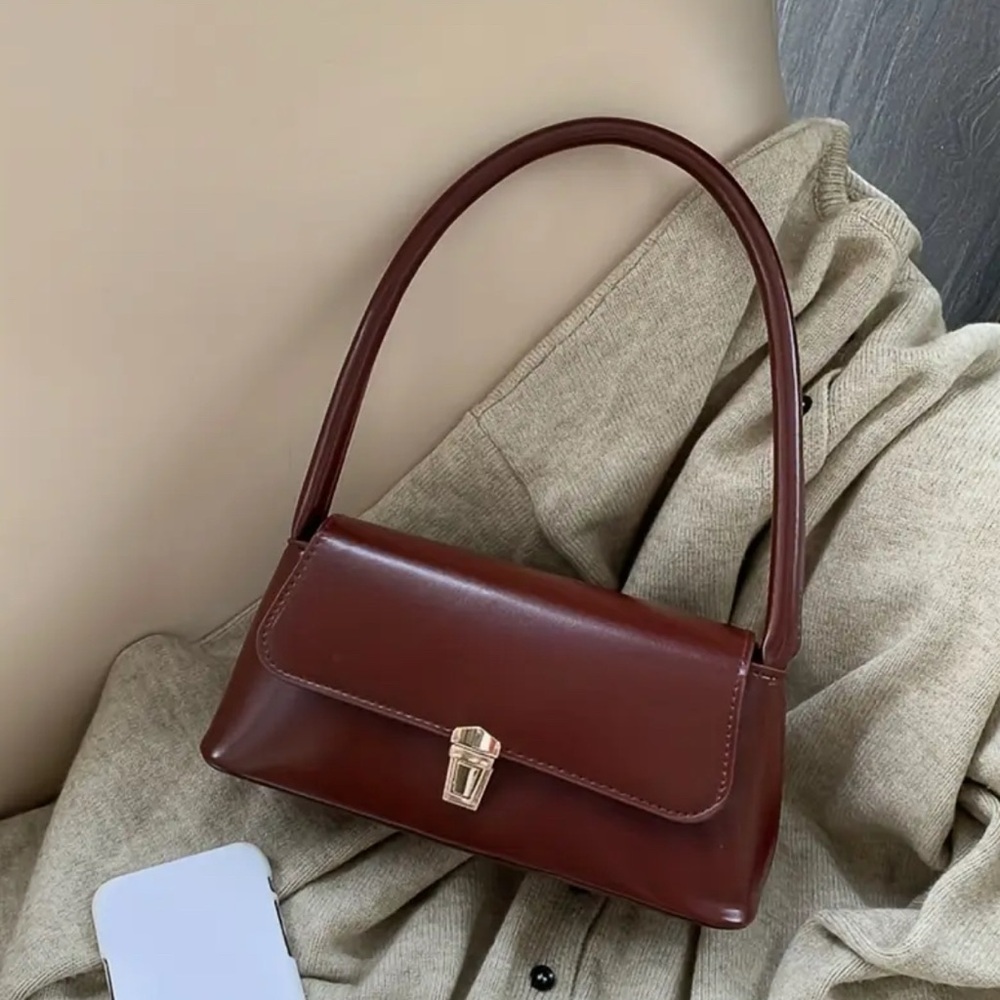 Elegant Burgundy Leather Handbag